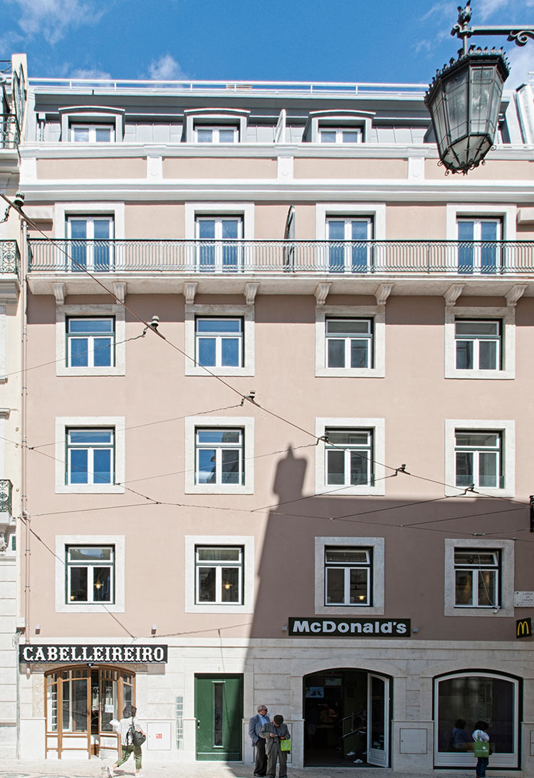 Largo do Chiado 6